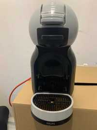 Ekspres ciśnieniowy KRUPS Nescafe Dolce Gusto KP123B3