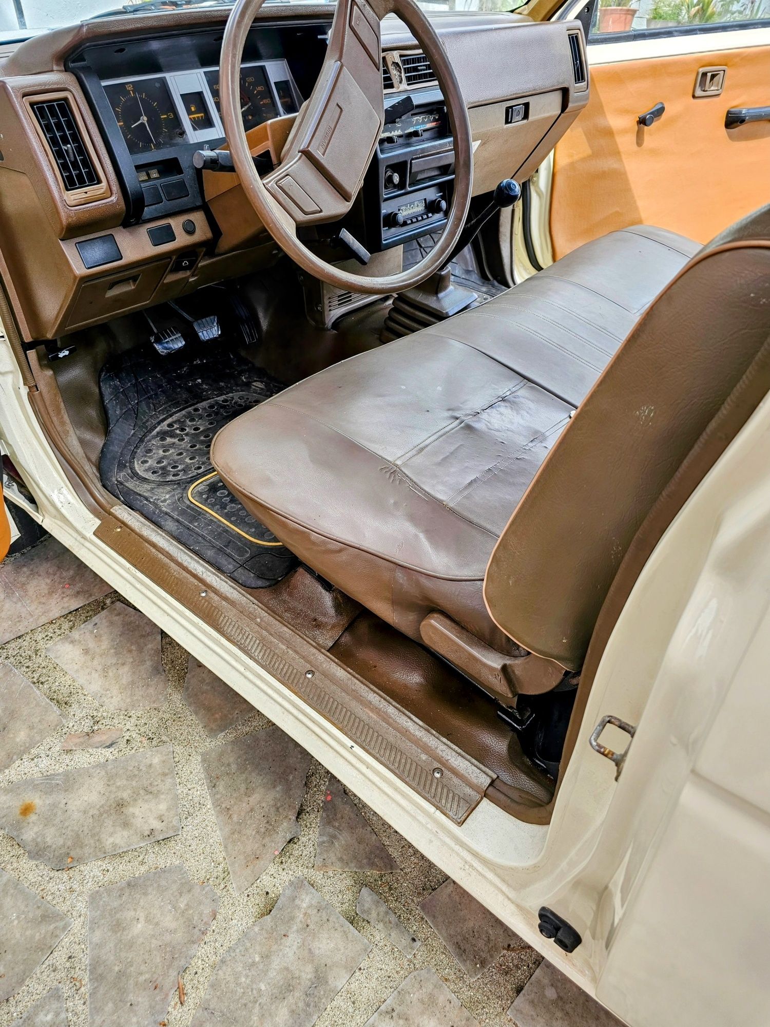 Nissan pick-up L200
