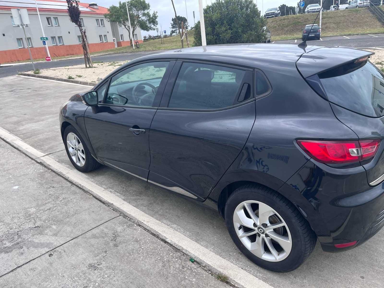 Renault Clio 0.9 TCe Limited 57000Km