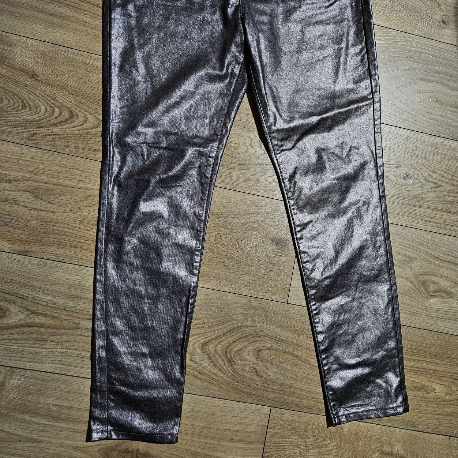 Nowe spodnie new look 42