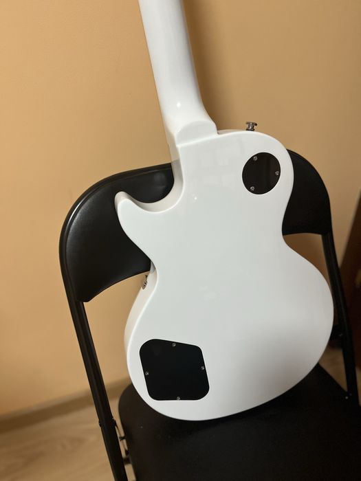 Електрогітара Deviser Les Paul