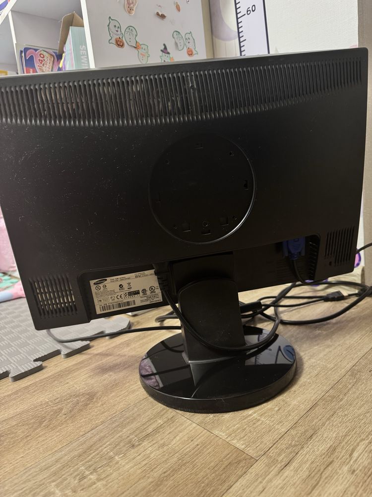 Монітор samsung 2043nwx