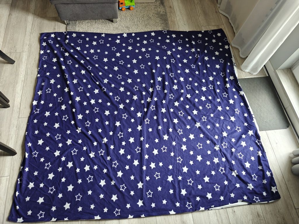 Pościel polarowa 220cm x 200cm + 2 prześcieradła 160cm x 200cm