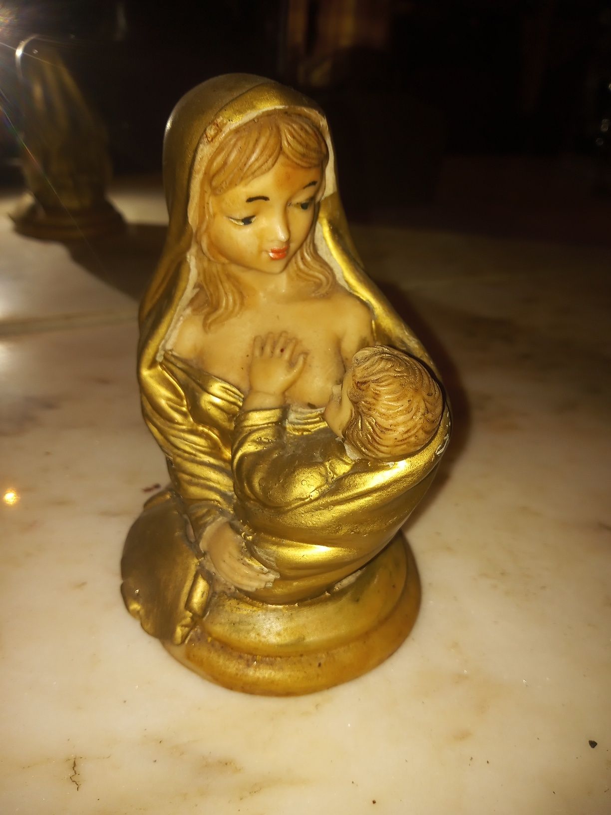 Espetaculares figuras em marfinite 
50/60 CMS alta