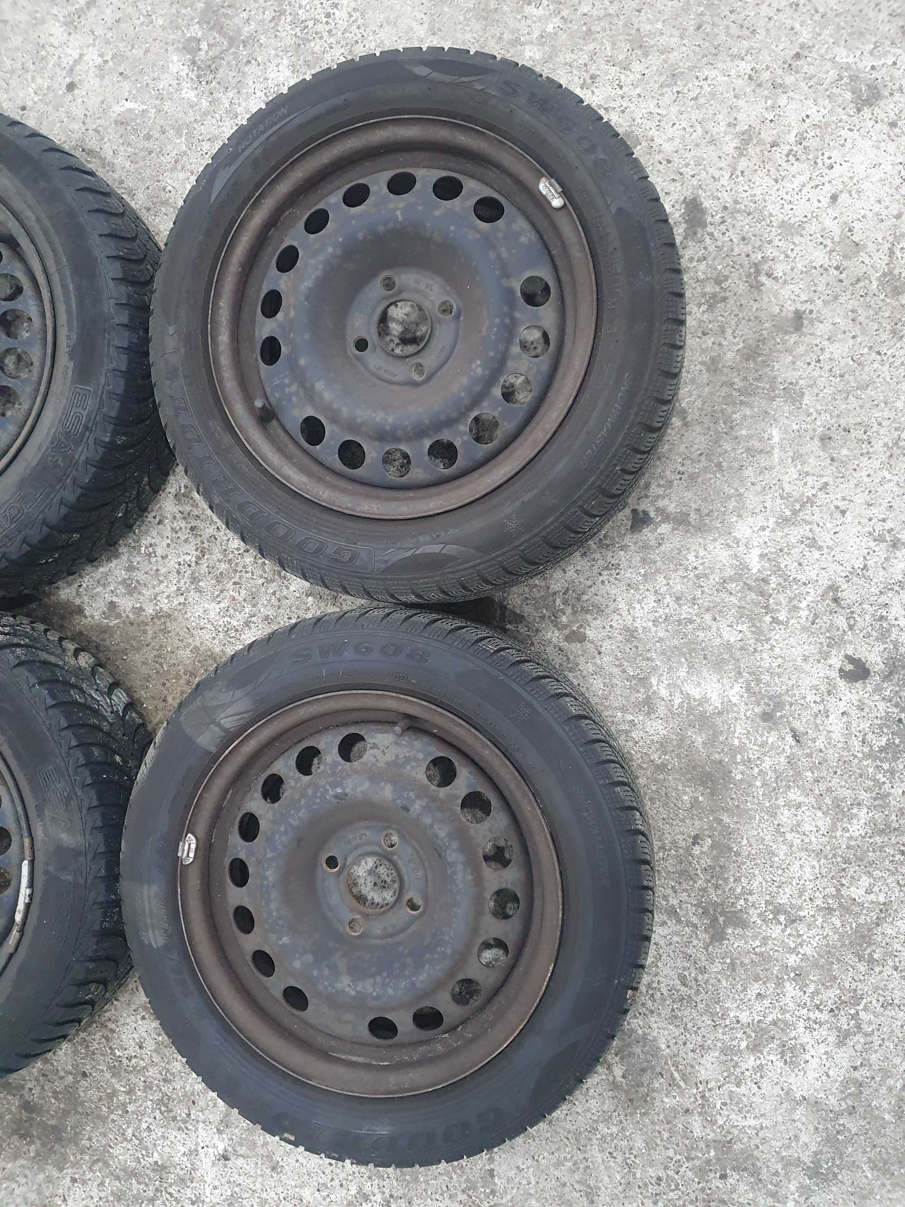Koła felgi opony 15 cali Opel 4x100 opony 185/60/15 Meriva a kpl