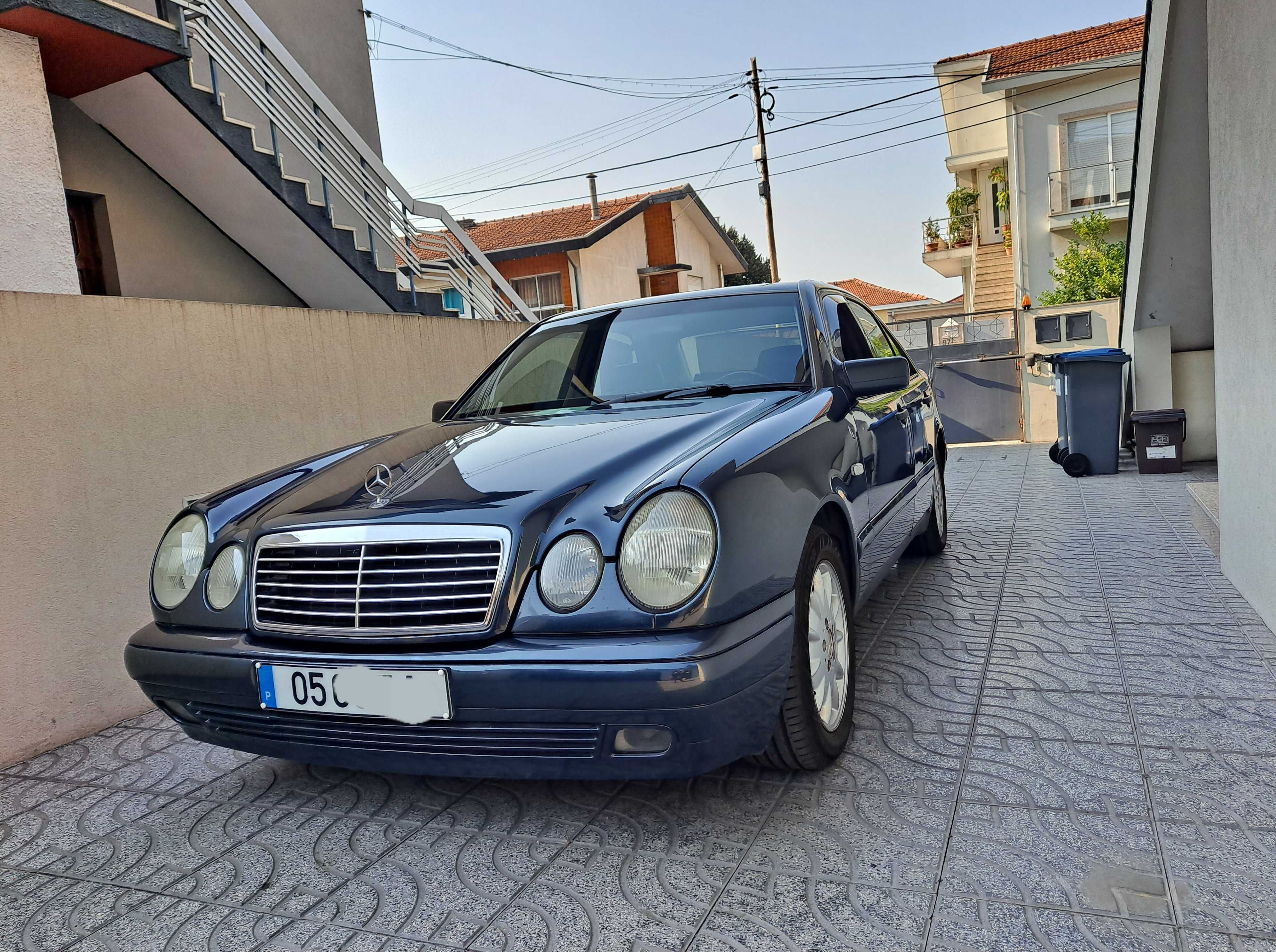 Mercedes E220CDI W210 particular
