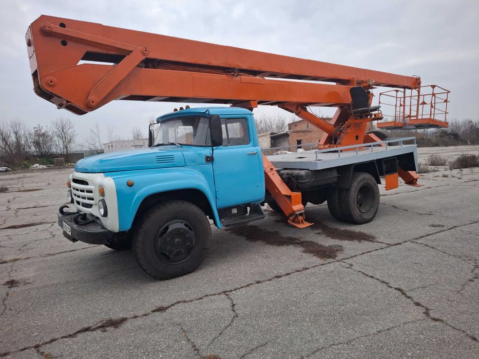 Продаю автовишку АГП 17 на базі ЗІЛ 130 дизель