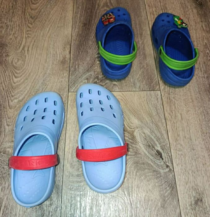 Дитячі Крокси Сабо  Shark 19 см. Та сині 17 см.