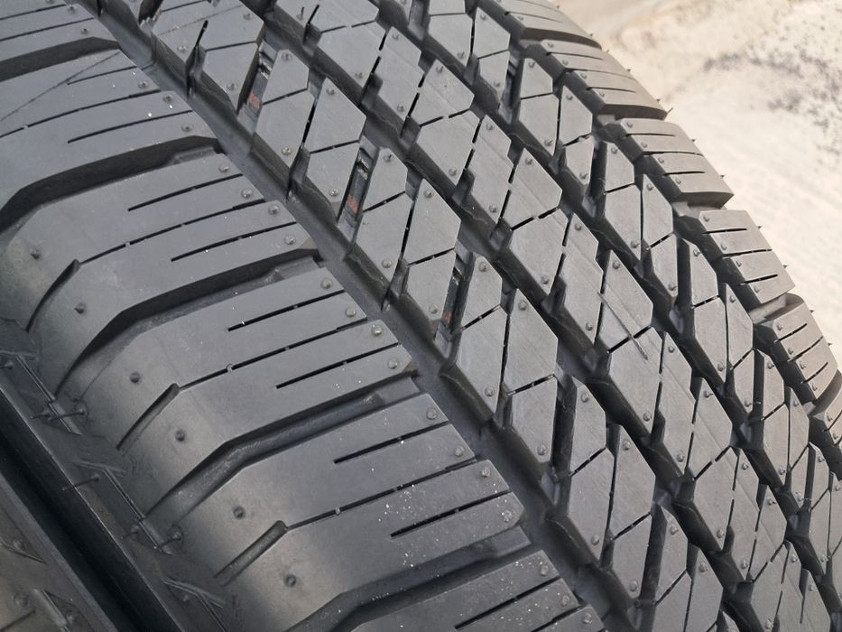 Резина всесезонна, 265/60 R18 Bridgestone Dueler H/T 684 II (арт14753)