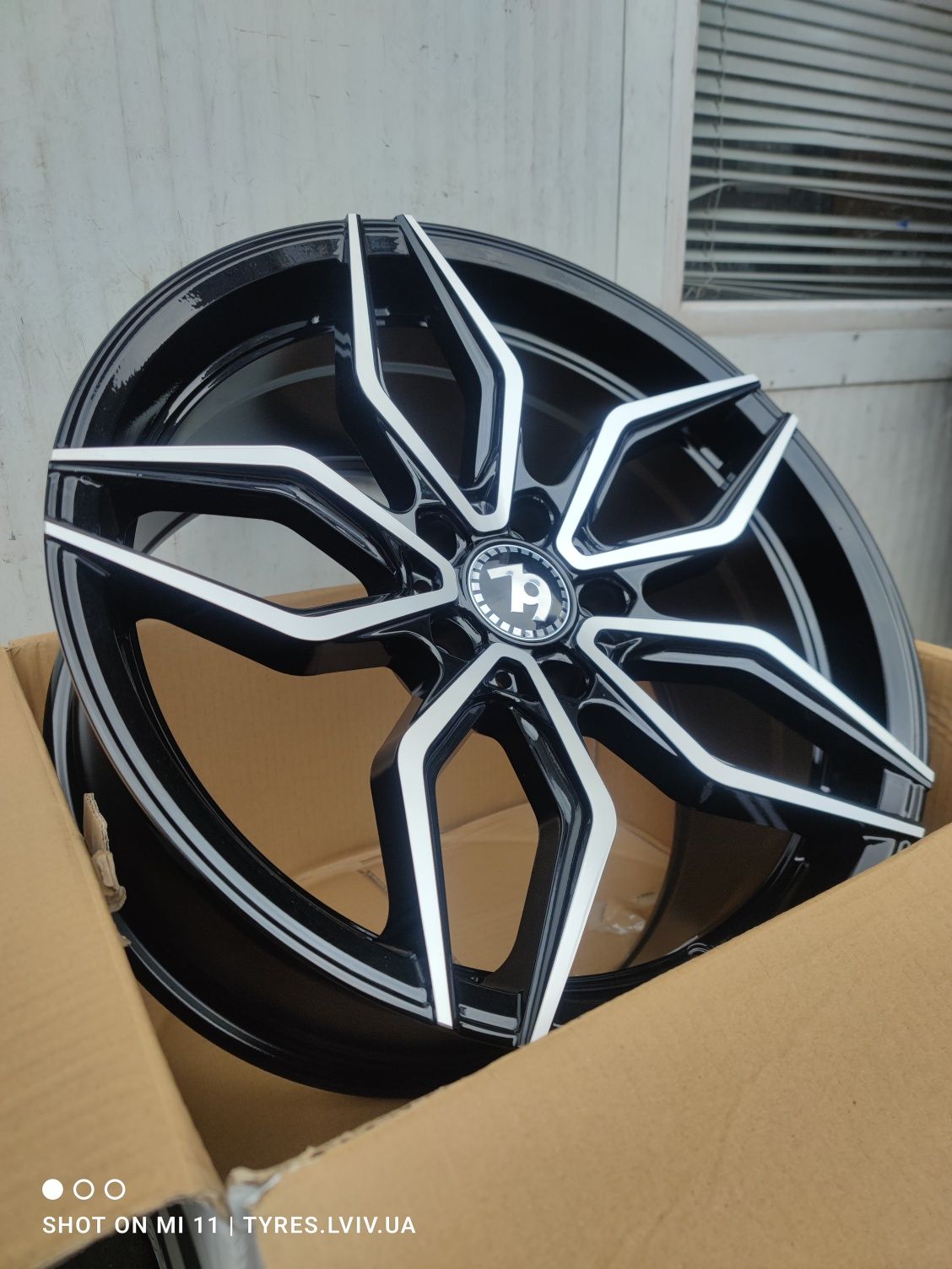 Диски 5*120 19 для BMW F10 F30 F32 F34 F25 F15 E70  Tesla S