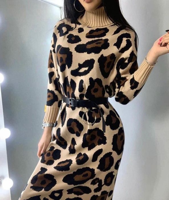 Плаття з принтом. Тренд с-м-л