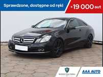 Mercedes-Benz Klasa E E 200, Skóra, Navi, Klimatronic, Tempomat, Parktronic,