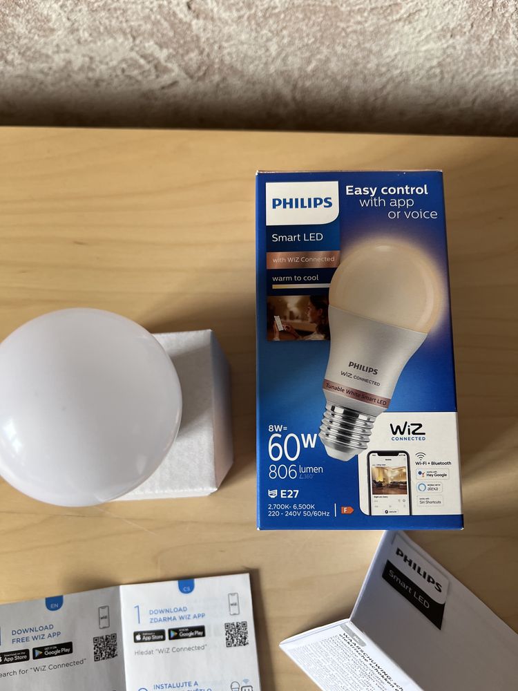 Philips Smart LED Żarówka E27 A60 8 W (60 W)