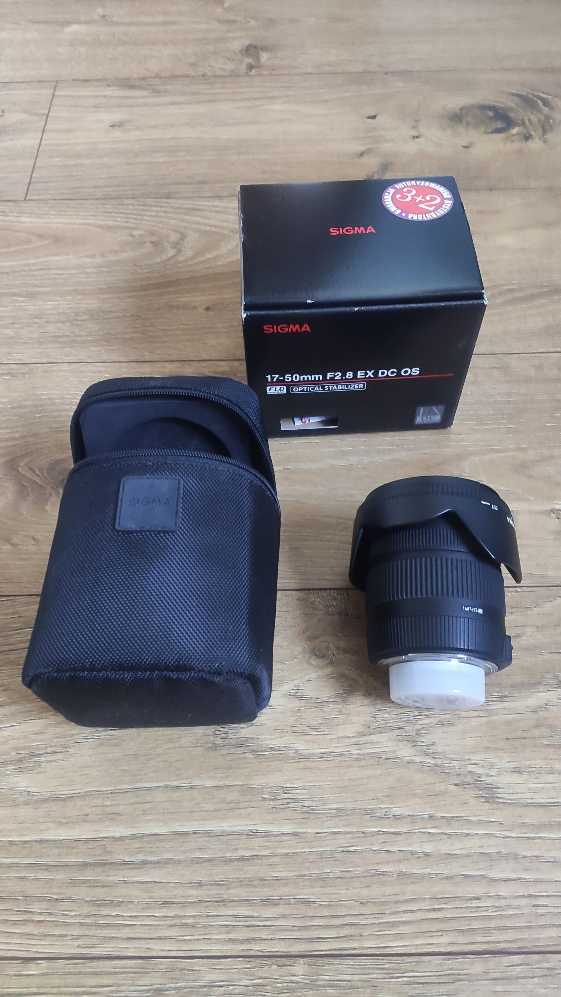 Sigma 17-50 mm F2.8 EX DC OS obiektyw