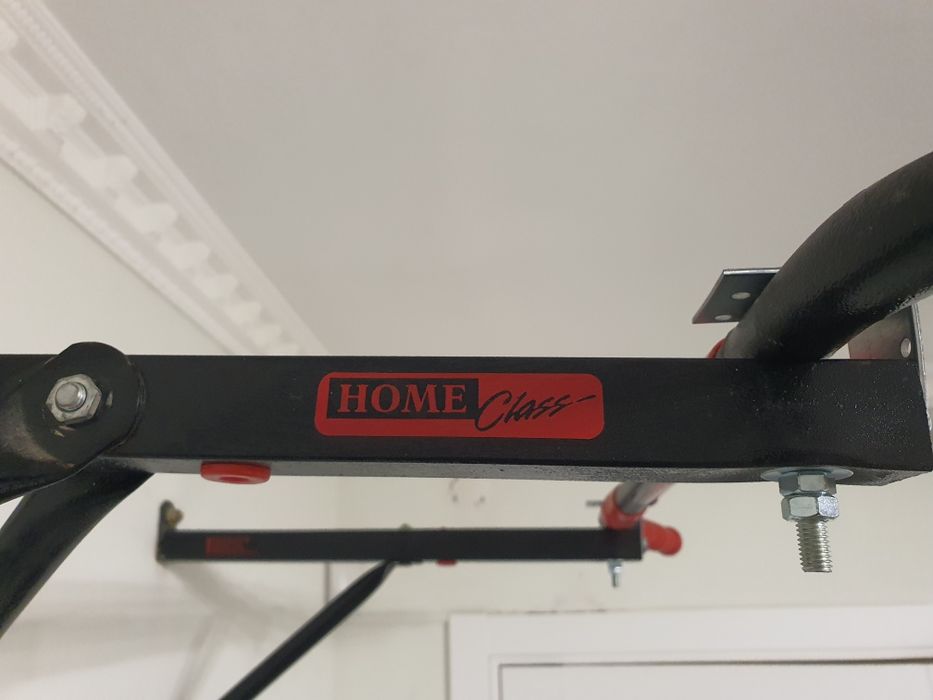 Турнік настінний