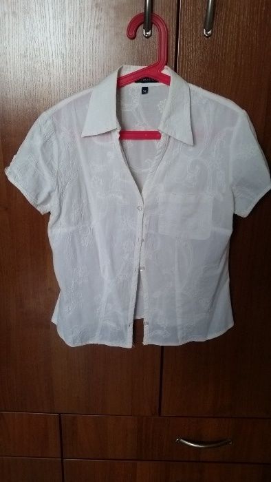 Biała bluzka/koszula haftowana z przewiewnego płótna S/M
