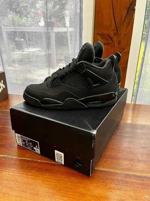 buty Jordan_4_Retro_Black_Cat Espadryle R.43