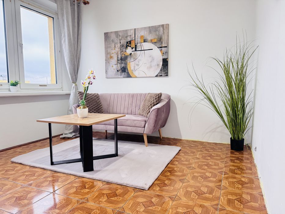 Mieszkanie 2 pokojowe Sierakowskiego