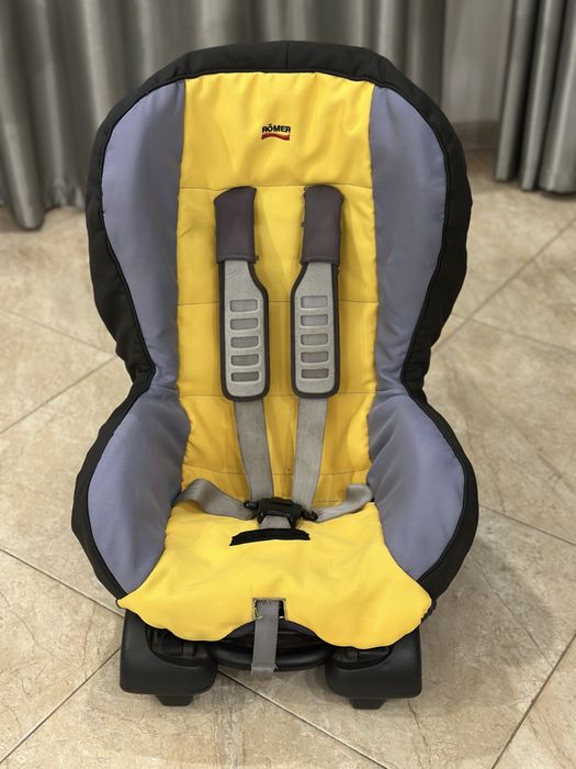 Автокрісло Britax Romer King