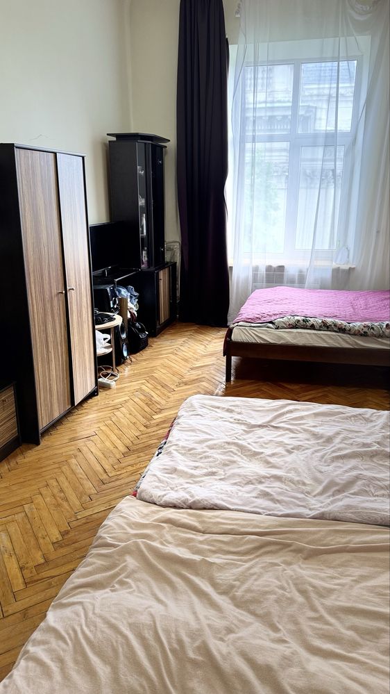 Продаж квартири проспект Свободи, центр міста