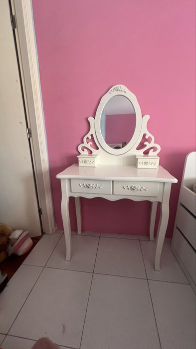 Jogo de Quarto de menina