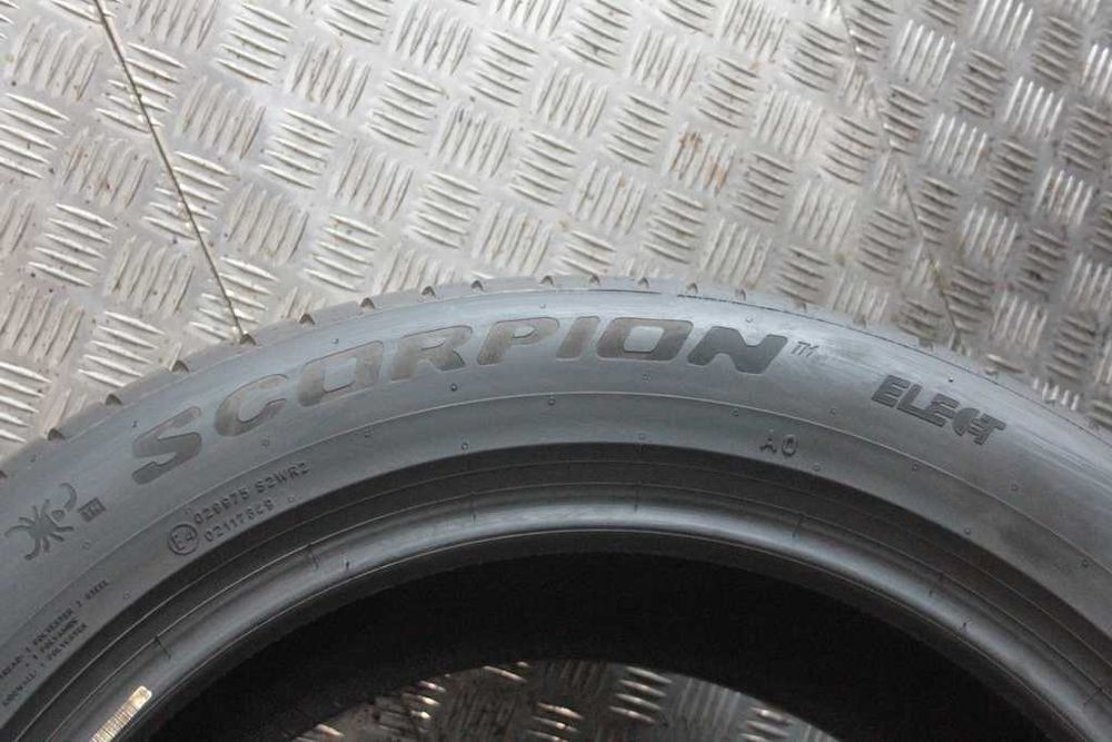 235/55/19 Pirelli Scorpion Elect 235/55 R19 101T AO 2023r