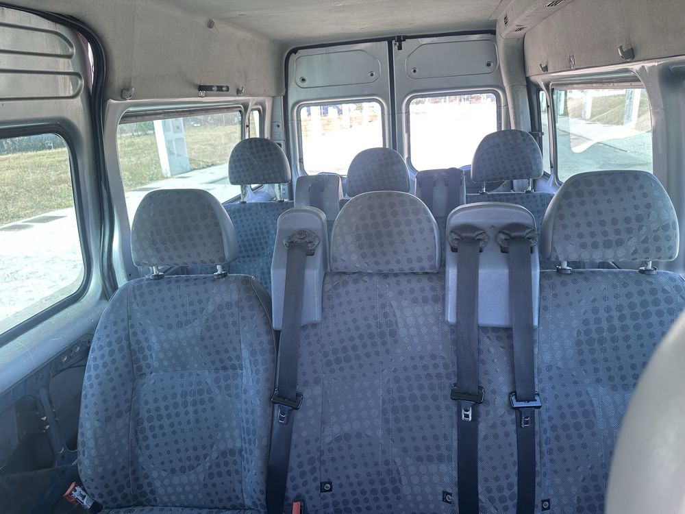 Ford trsnsit 9 lugares
