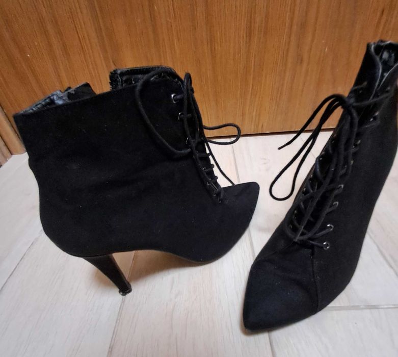 Напівчеревики жіночі