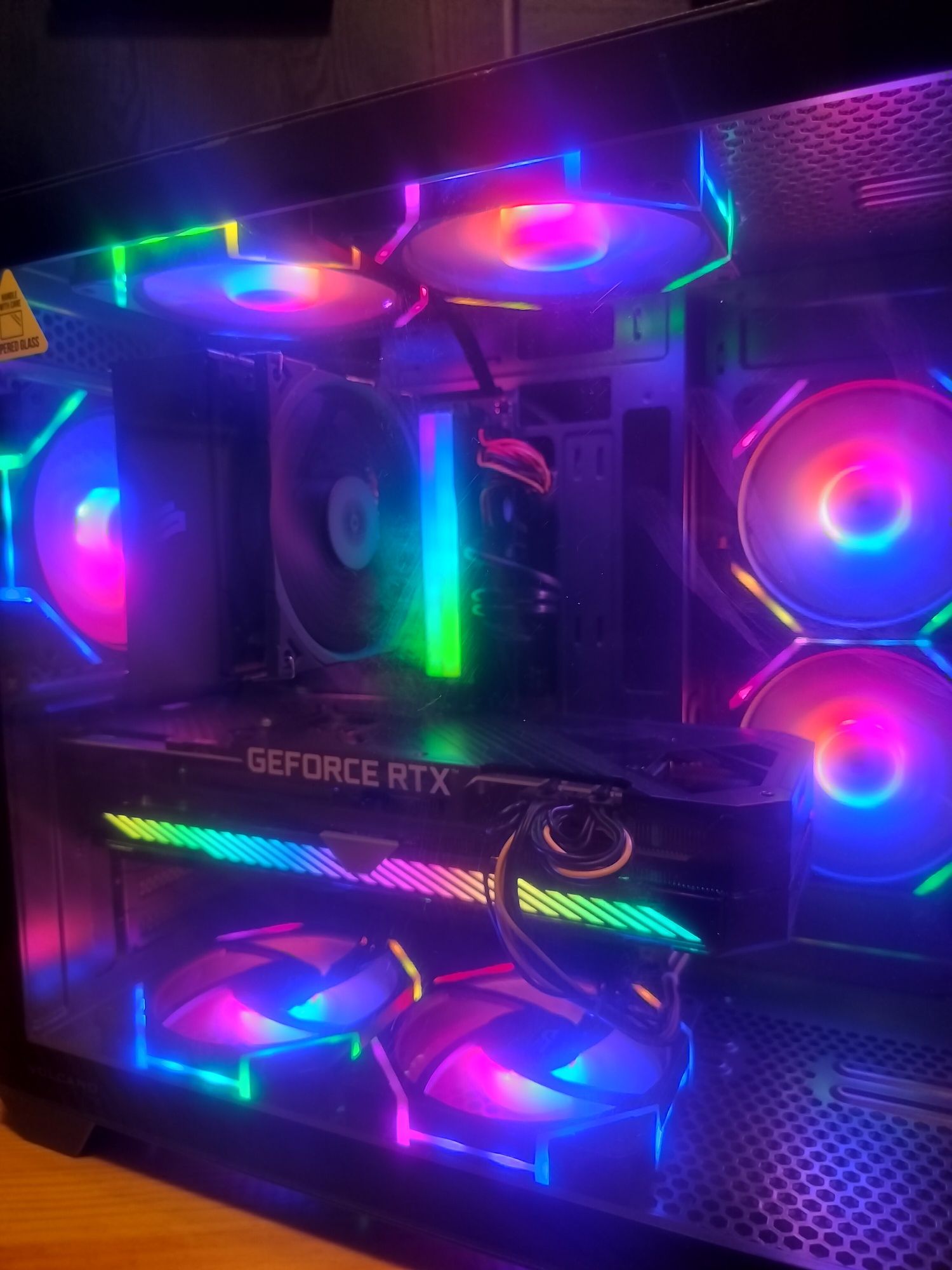Nowy Komputer Gamingowy | Ryzen 5 8400F | RTX 5060 | 32GB DDR5