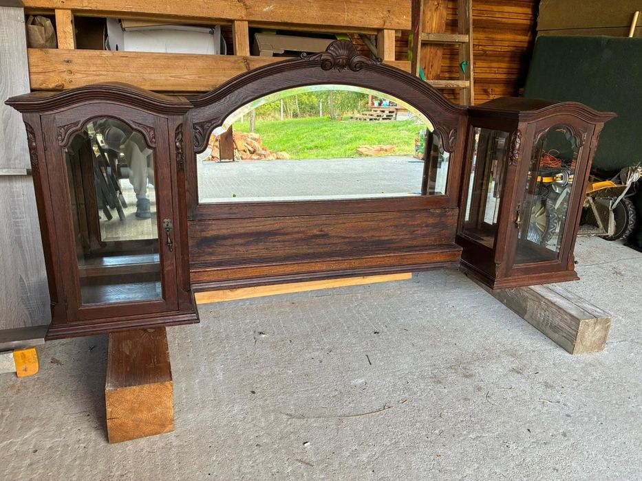 Witrynka antyczna wisząca z lustrami