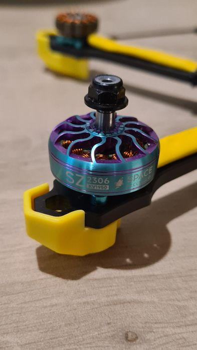 FPV двигуни MEPS 2306 1950 KV 4 шт на дрон 5''