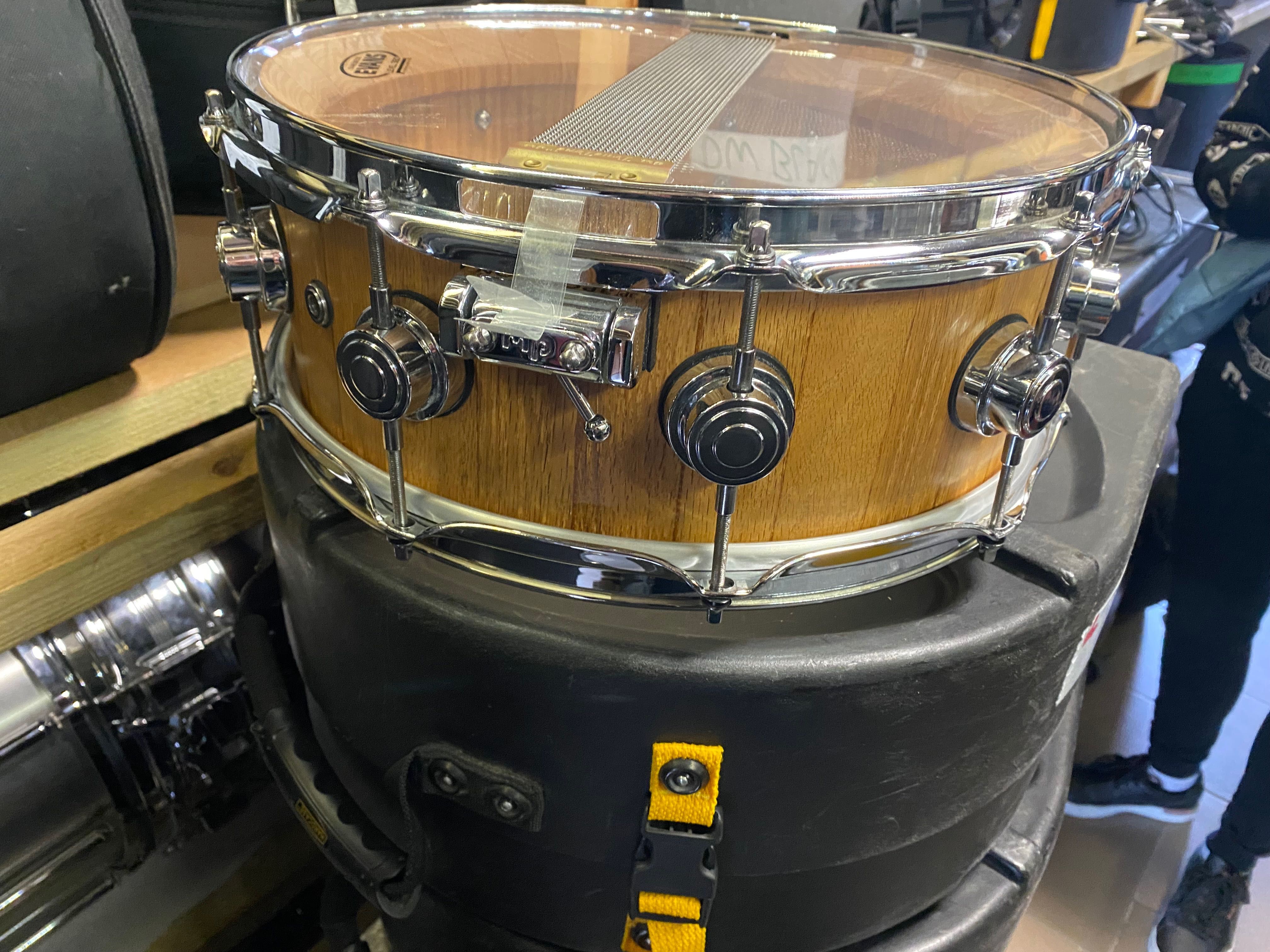 DW Collectors Solid Stave Oak 14x5,5 werbel