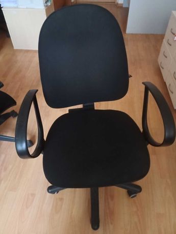 Кресло офисное  без торга