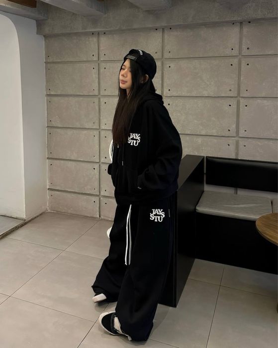 Костюм оверсайз