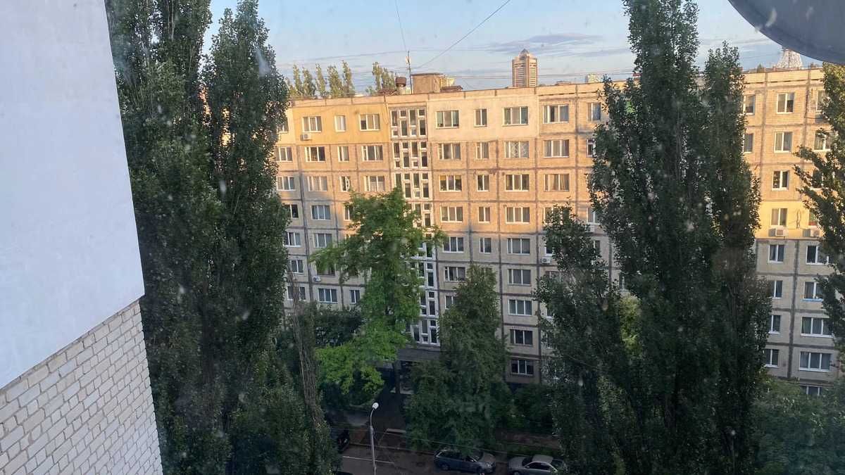 Продаж 1к квартири. Вул Бакинська 37Б. Дорогожичі. Сирець.