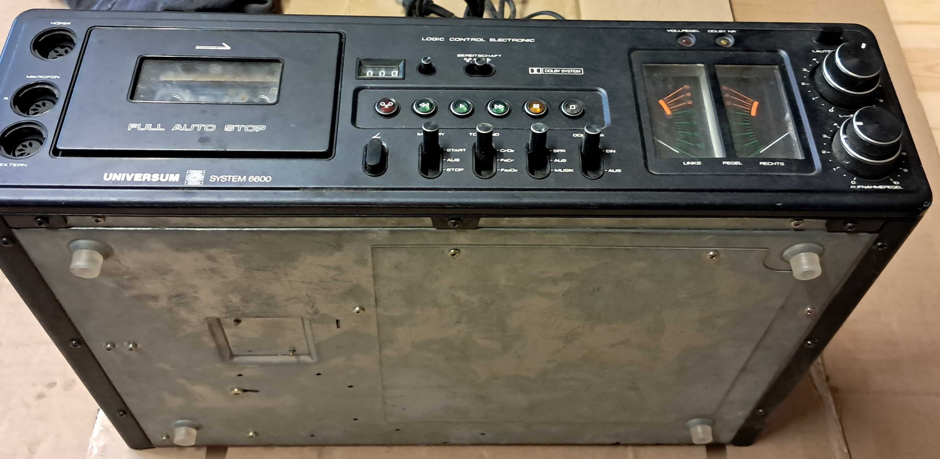 Retro Deck Universum CT2393  [System 6600] , Quelle International