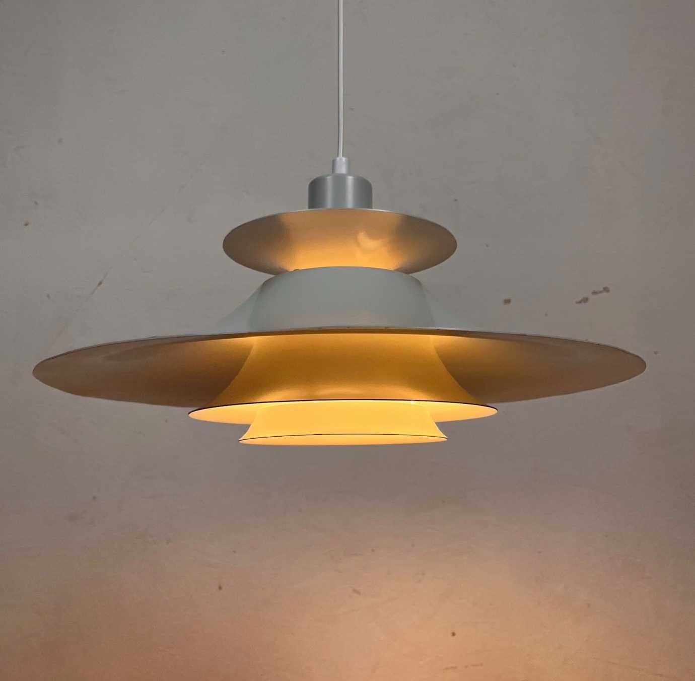 Candeeiro Design Nórdico Space Age Frandsen Anos 60