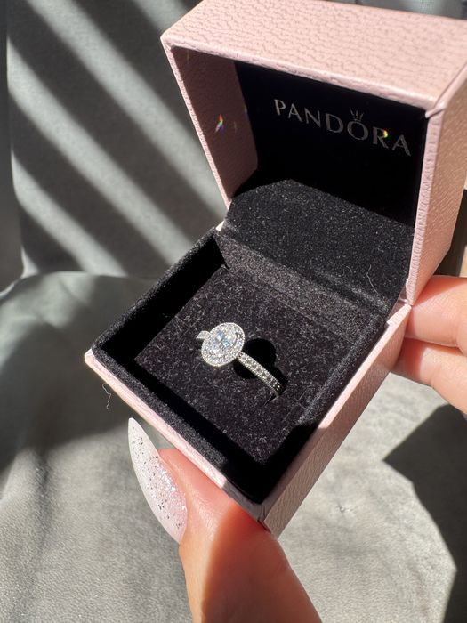 Каблучка «Вічна розкіш» pandora