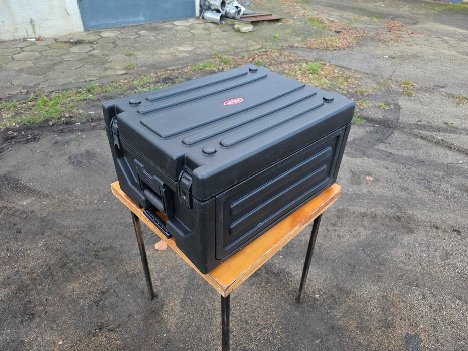 SKB Cases 1SKB19-RSF4U Futerał rackowy  skrzynia FAKTURA