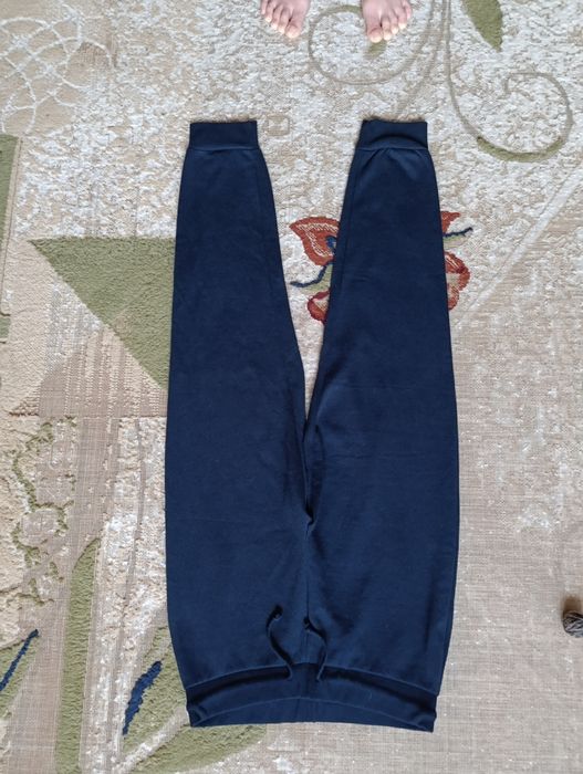 Продам теплые спортивные штаны унисекс р S