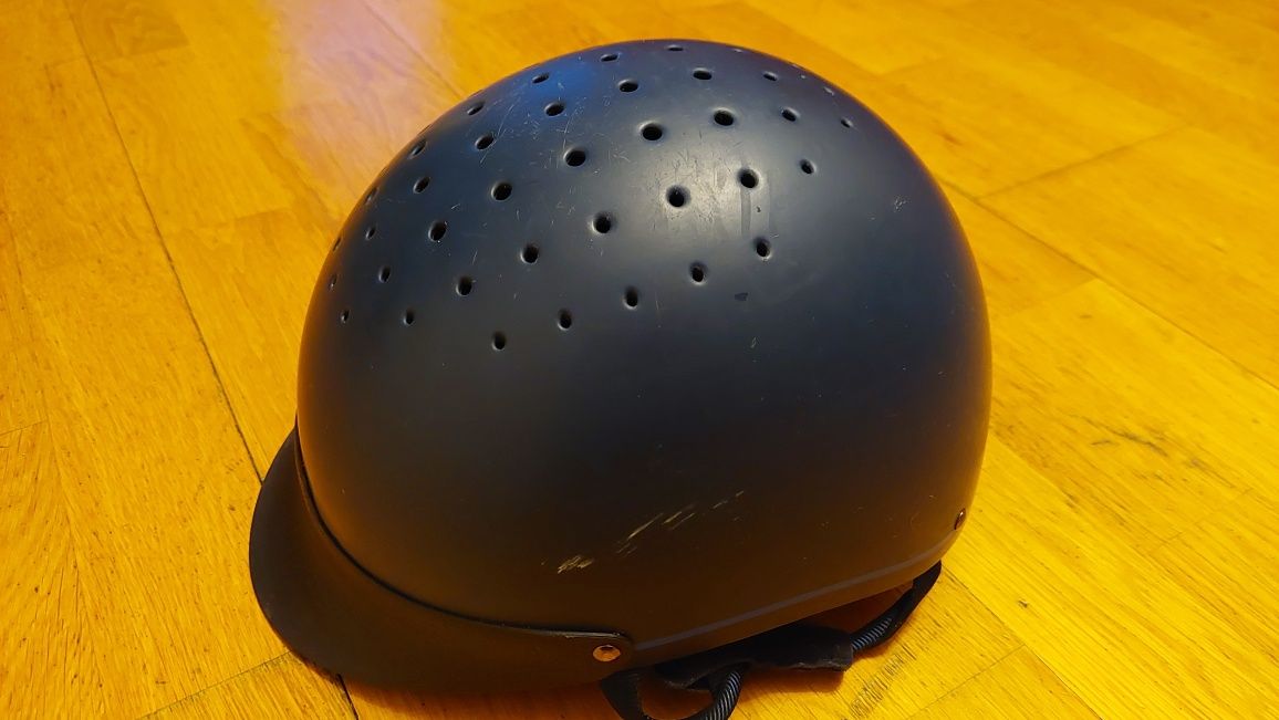 Kask jeździecki 120 r. S FOUGANZA