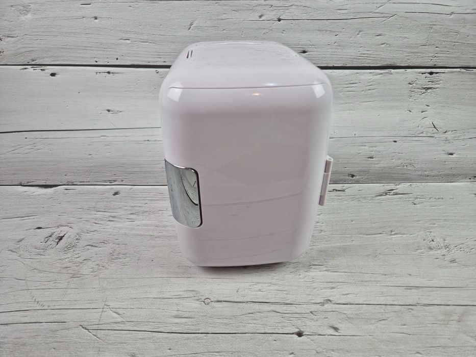 Promocja! Nowa lodówka turystyczna z funkcją grzania i chłodzenia