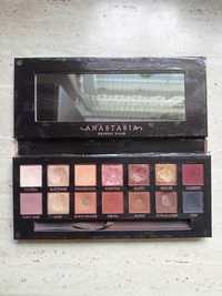 Paleta cieni do powiek Anastasia Beverly Hills Soft Glam