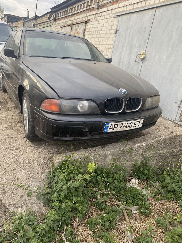 Продам BMW 520