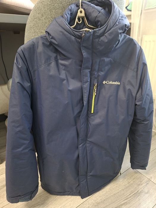 Куртка зимова Columbia L 14-16 років на зріст 150-165
+1
Це
