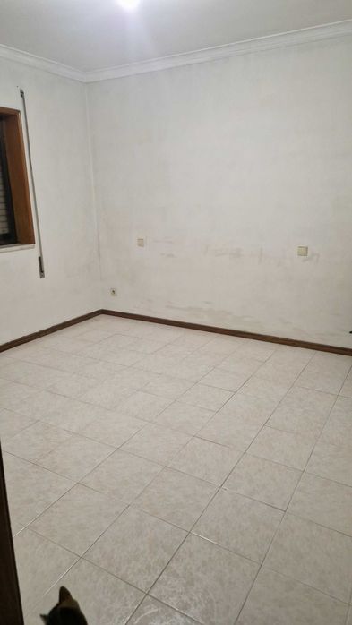 Aluga Se quarto em barcelos