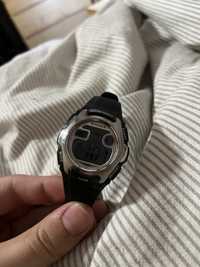 Zegarek firmy xonix