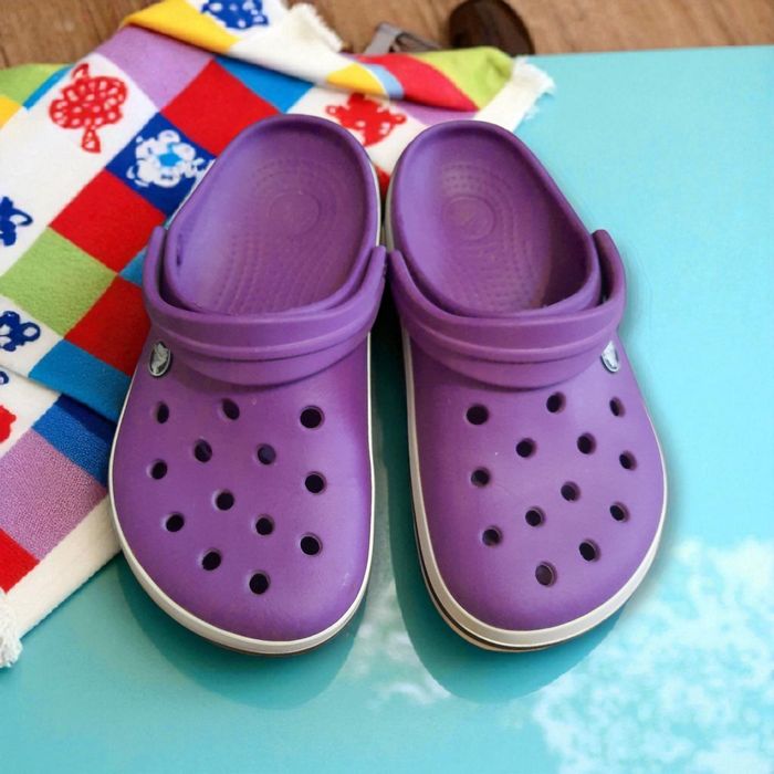 Шльопанці сабо сланці сандалі фірмові басейн пляж crocs p. 36(m