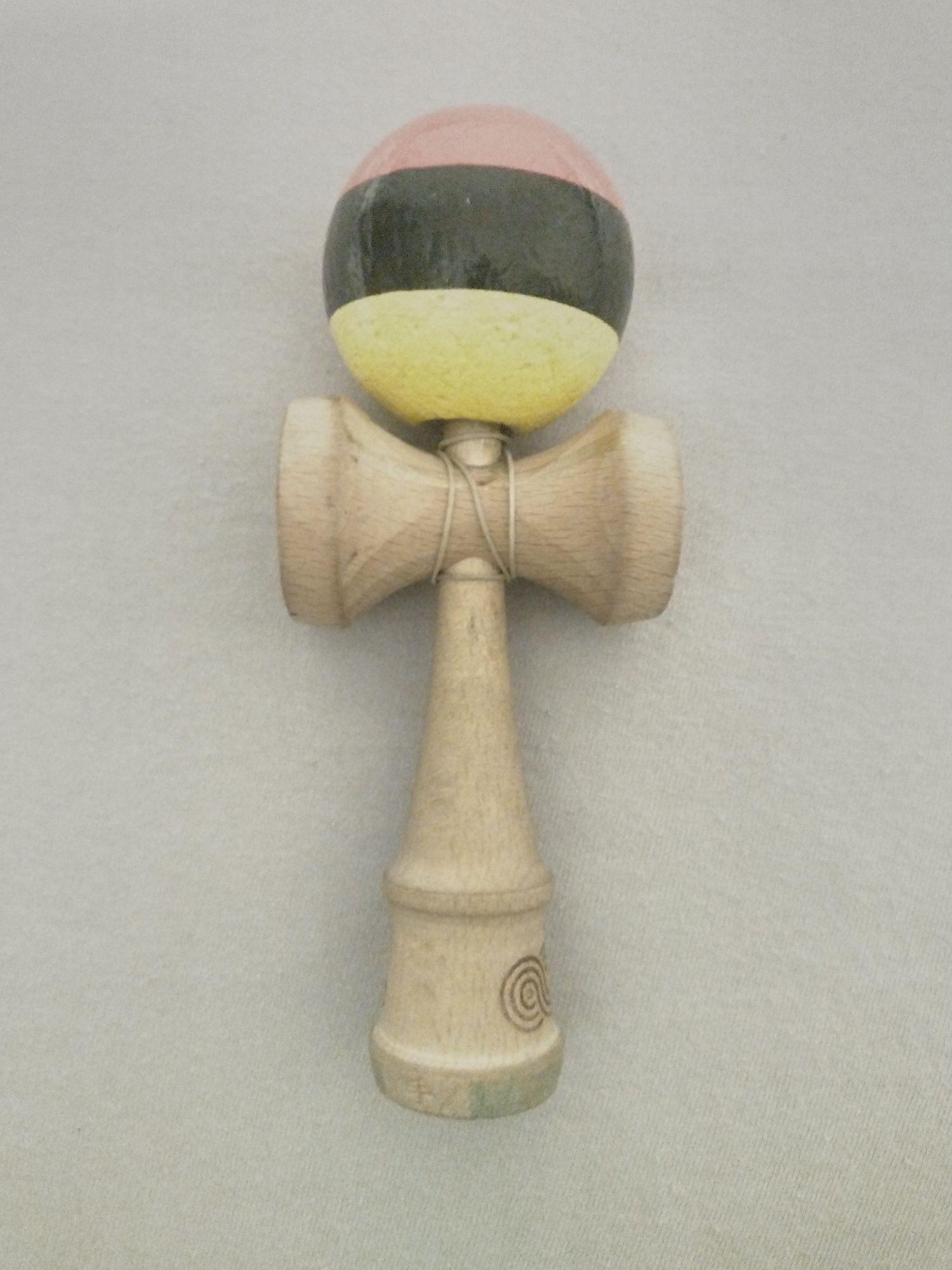 Drewniana Kendama