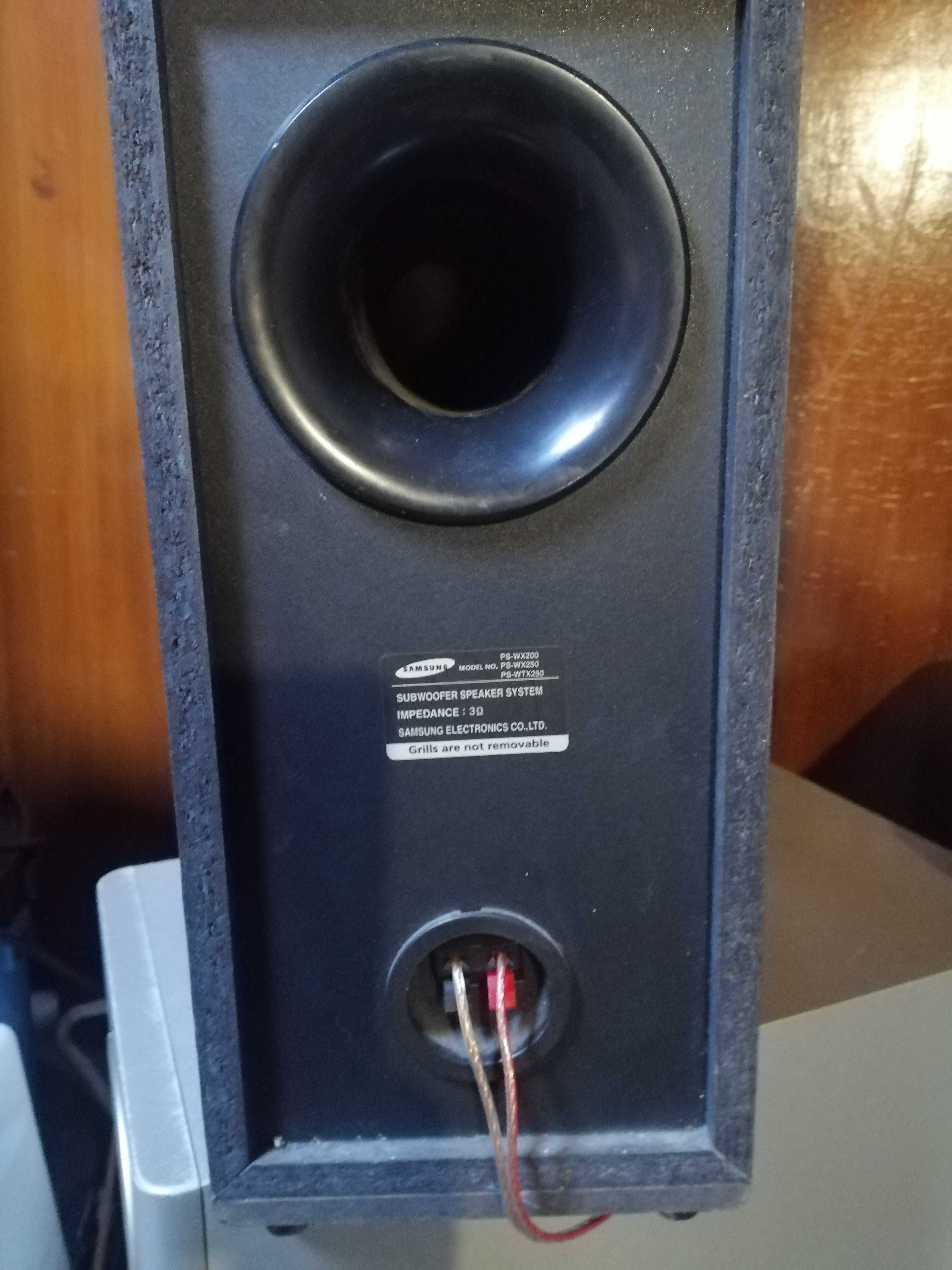 Subwoofer Samsung zamienię na dys ssd